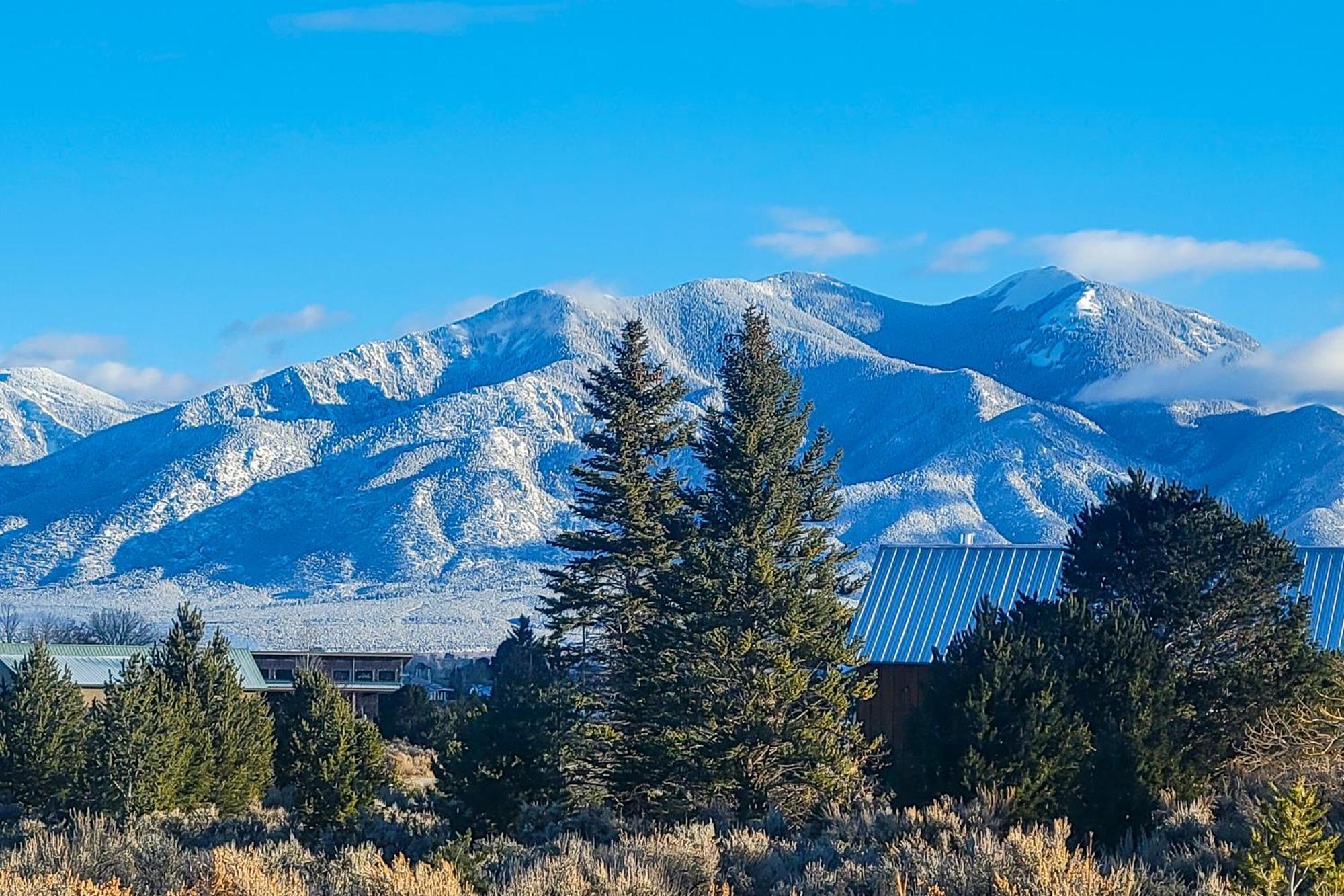 Pow Days Taos Villa Exterior photo